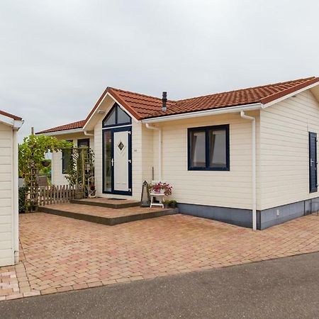 Chalet Stalland Sint Annaland Exterior photo